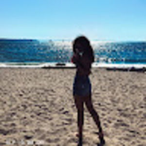 Meet your Posher, Daniela